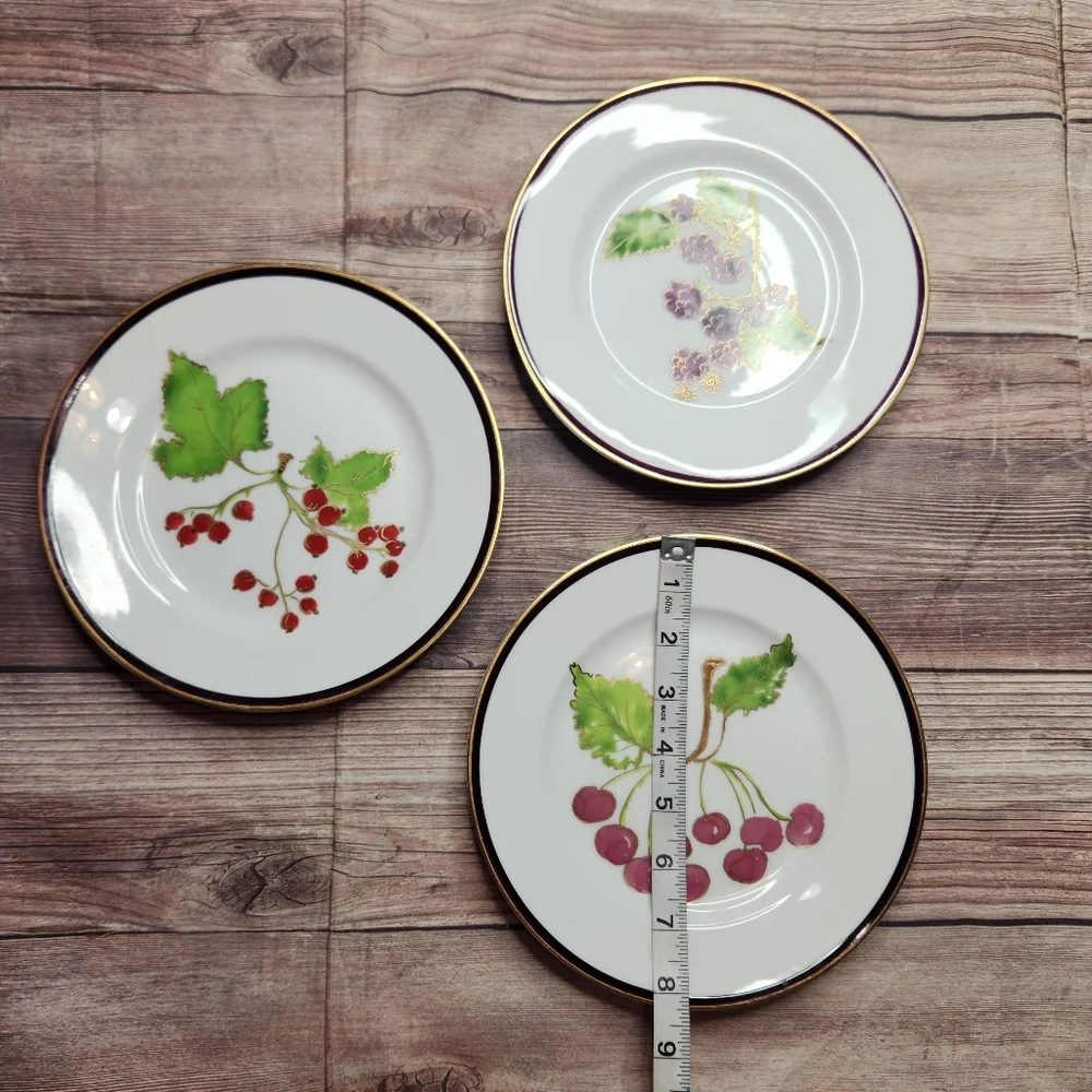 Crate&Barrel Gold Fruit Plates Dish Set